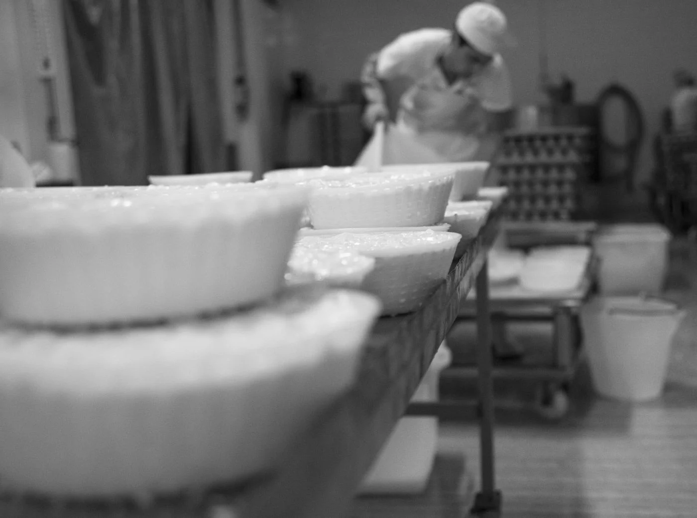 come prepariamo i formaggi artigianali